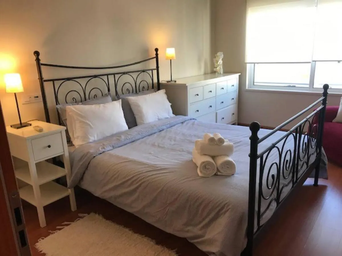 3-Bed Apartment In Town Centre With Beach Access! Tavira