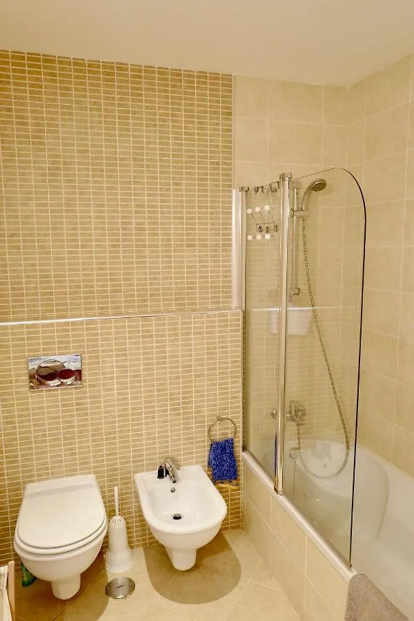 3-Bed Apartment In Town Centre With Beach Access! Tavira 0*,