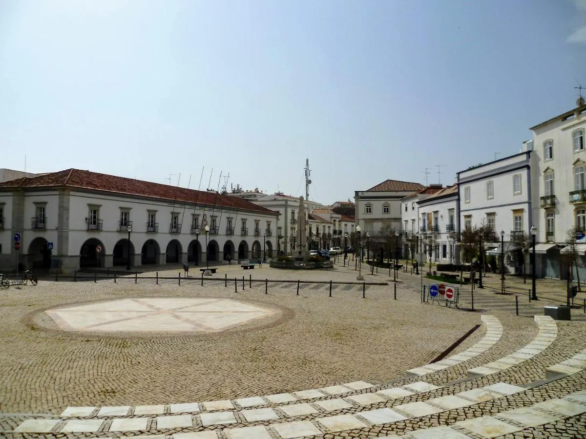 3-Bed Apartment In Town Centre With Beach Access! Tavira 0*,